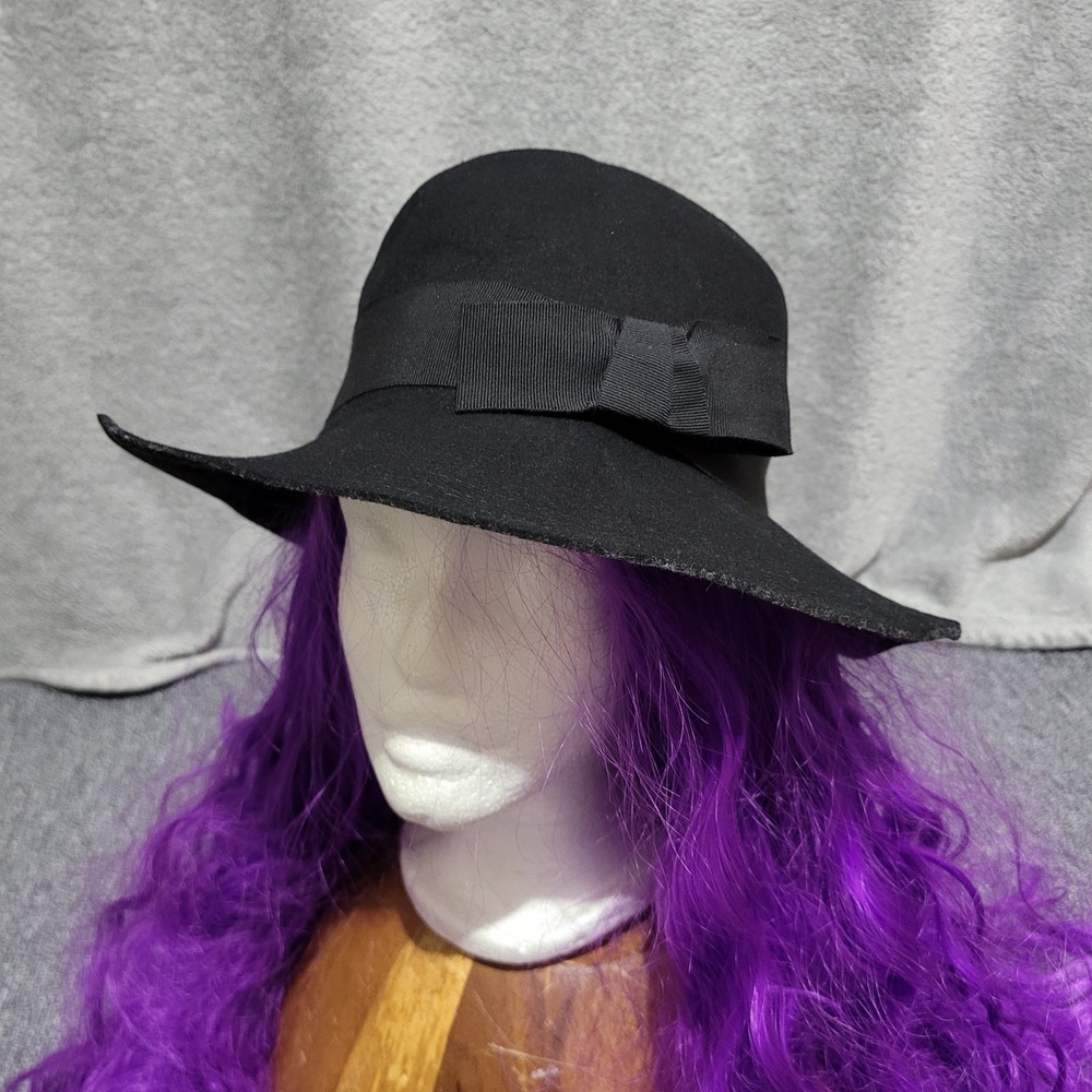 Vintage Y2K Banana Republic 100% wool black‎ hat felted bow detail goth chic